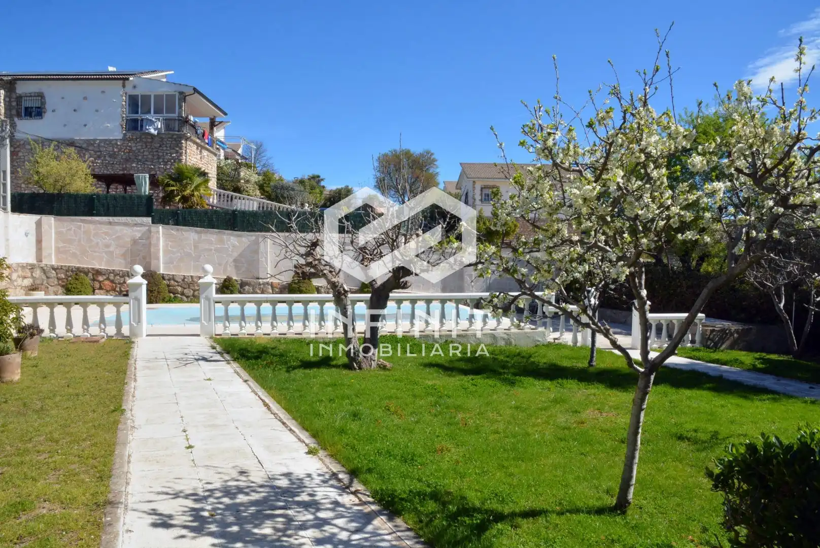 Jardín de Casa o chalet en venta en Carabaña con Calefacción, Jardín privado y Terraza