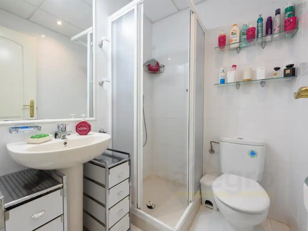 Baño de Apartamento en venta en Calpe / Calp