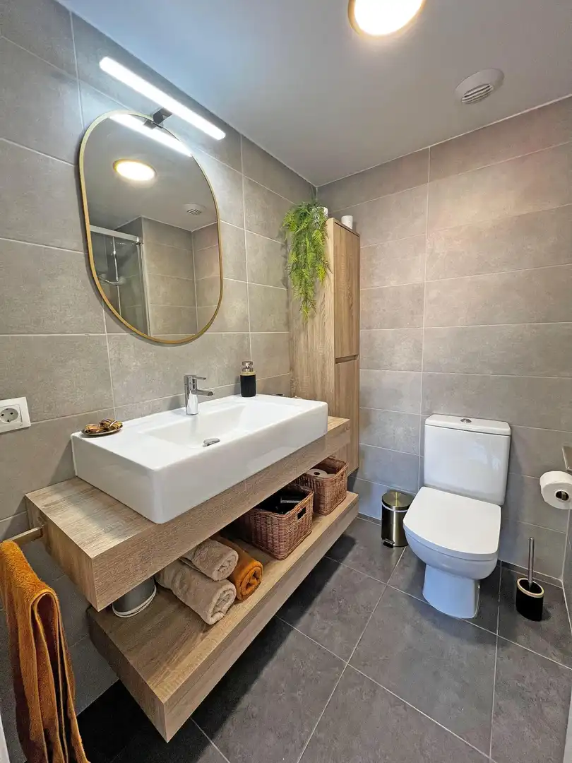 Baño de Apartamento en venta en Valencia con Calefacción, Jardín privado y Terraza