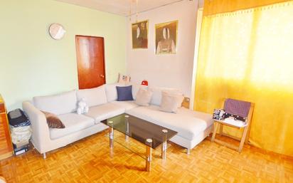 Living room of Flat for sale in  Madrid Capital  with Terrace