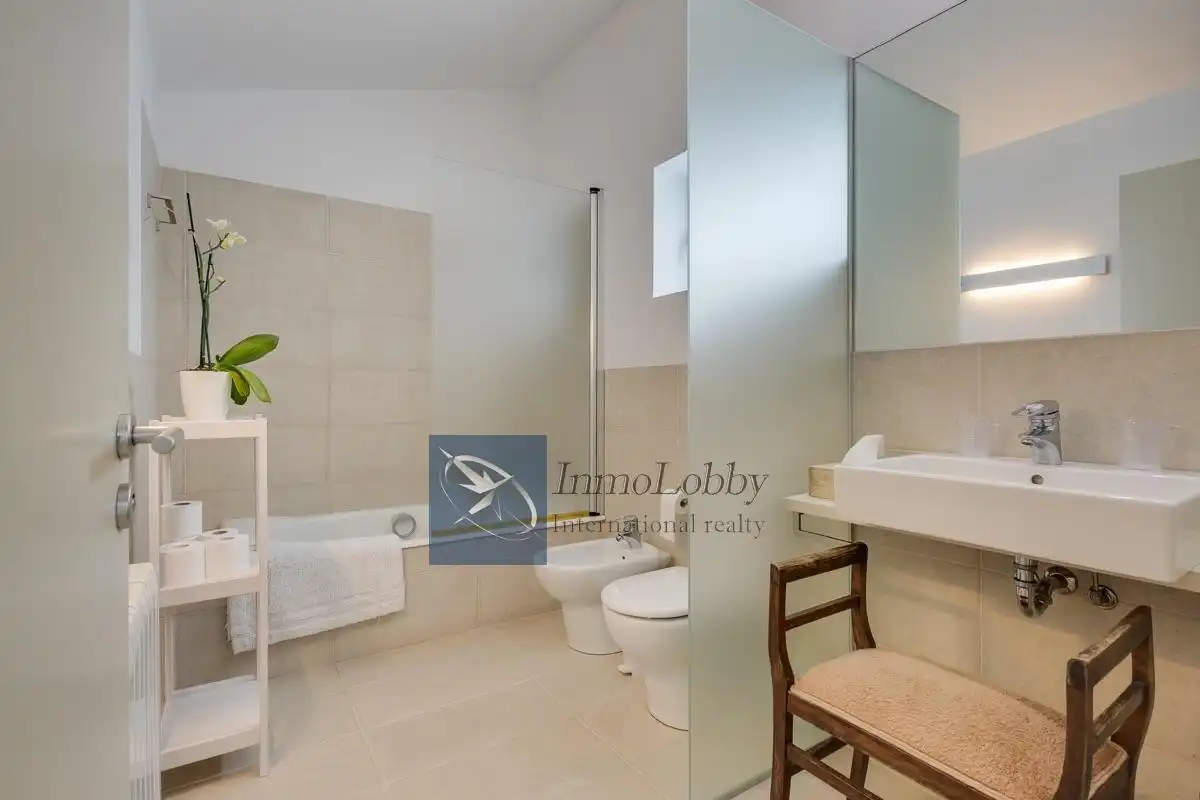 Baño de Casa o chalet en venta en Castell d'Aro, Platja d'Aro i s'Agaró con Aire acondicionado, Calefacción y Terraza