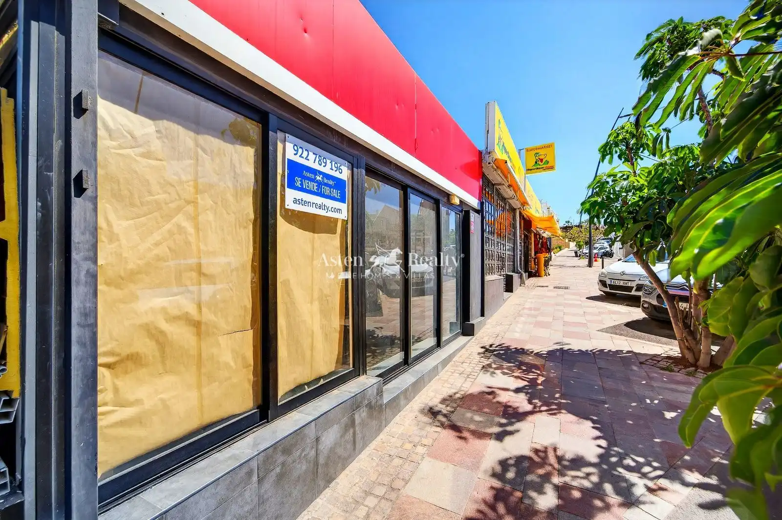 Vista exterior de Local en venta en Guía de Isora con Terraza y Alarma