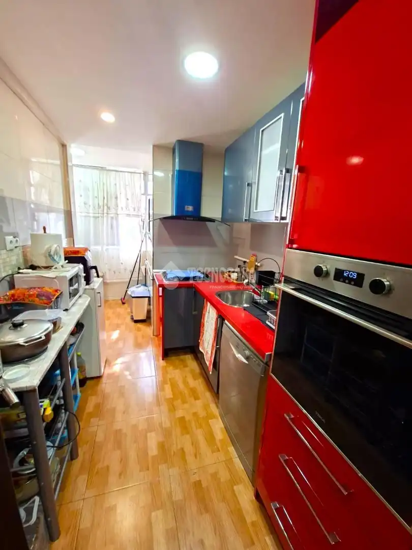 Cocina de Piso en venta en Parla con Calefacción, Terraza y Balcón