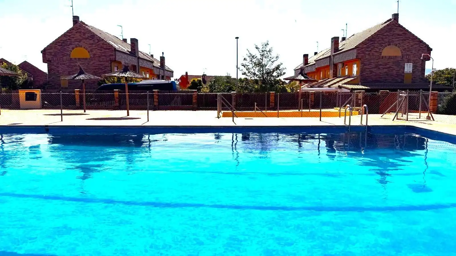 Swimming pool of Flat for share in Valdemorillo  with Heating, Private garden and Furnished