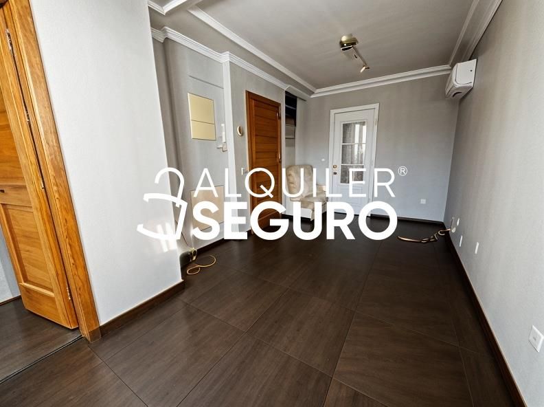 Bedroom of Attic to rent in  Madrid Capital  with Air Conditioner, Heating and Terrace