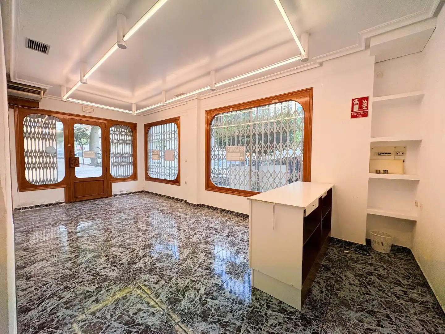 Local en venta en Callosa de Segura con Aire acondicionado