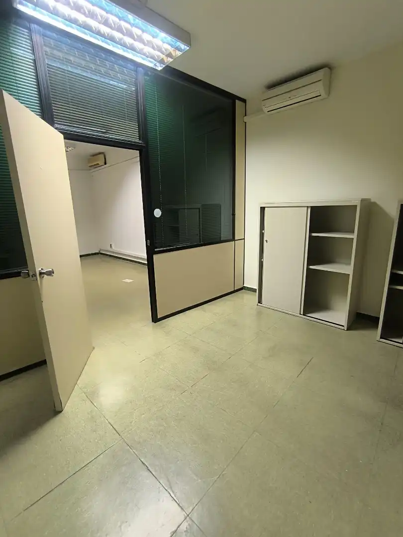 Local en venta en Fuengirola con Aire acondicionado y Alarma