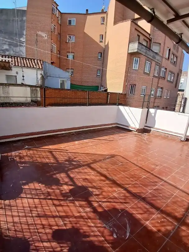Attic for rent in Calle Matadero, Centro - Corte Inglés