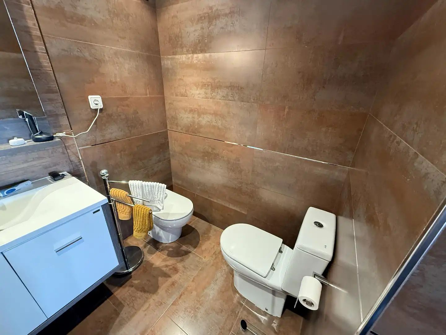 Badezimmer von Wohnungen zum Verkauf in El Vendrell mit Klimaanlage, Heizung und Terrasse