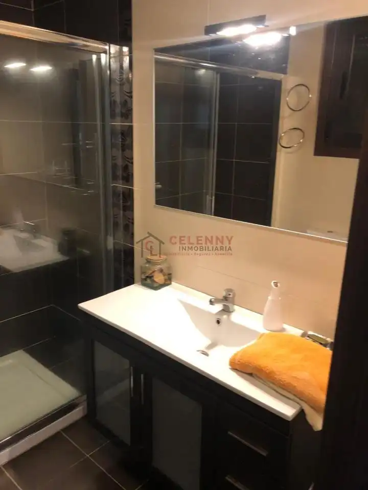 Bany de Casa o xalet de lloguer en Allariz amb Calefacció, Parquet i Moblat
