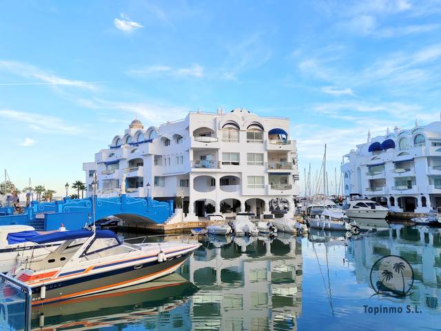 Piso en Alquiler en Calle Velázquez, 30 en Puerto Marina