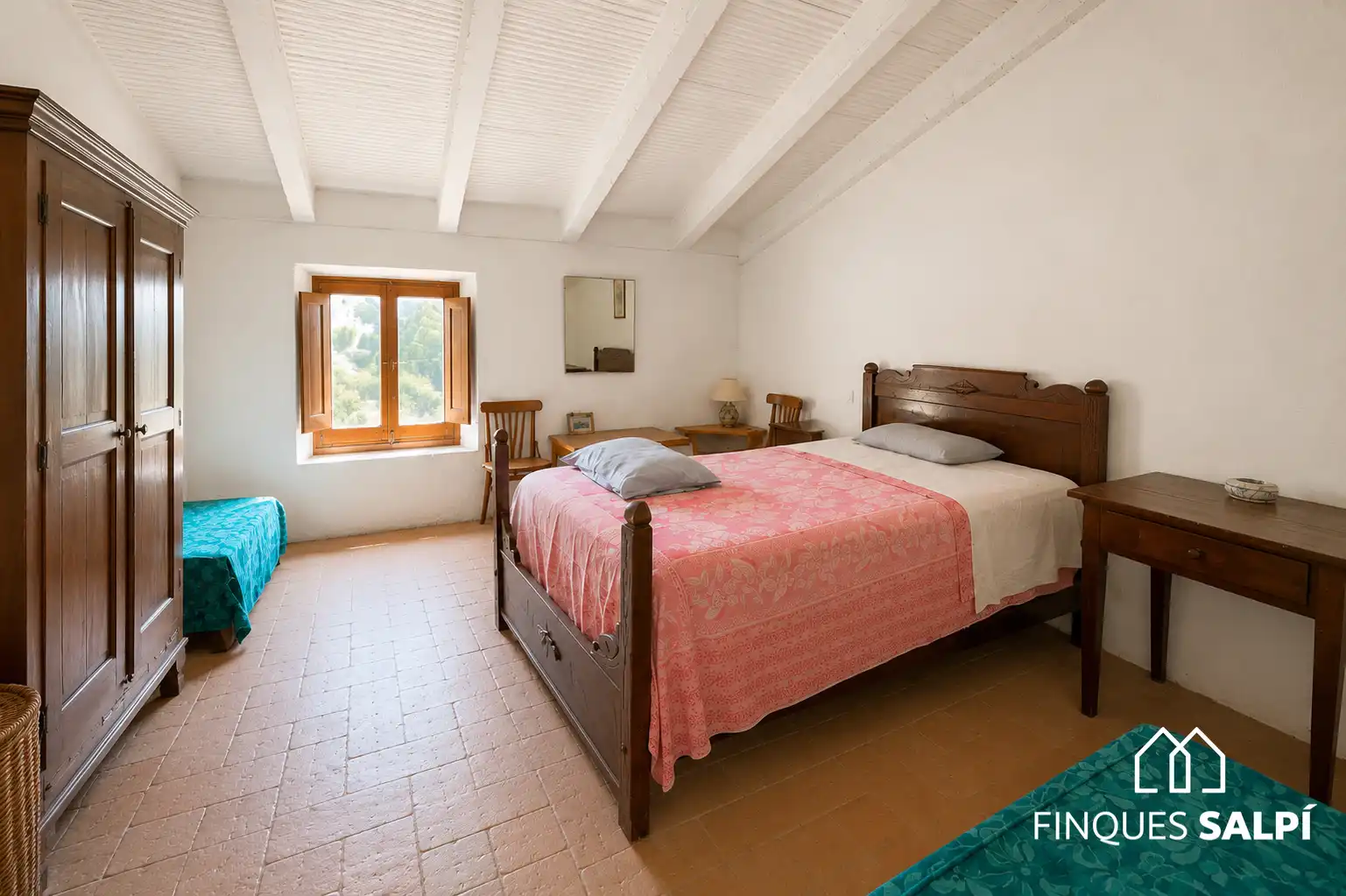 Dormitori de Finca rústica en venda en Santa Cristina d'Aro amb Jardí privat
