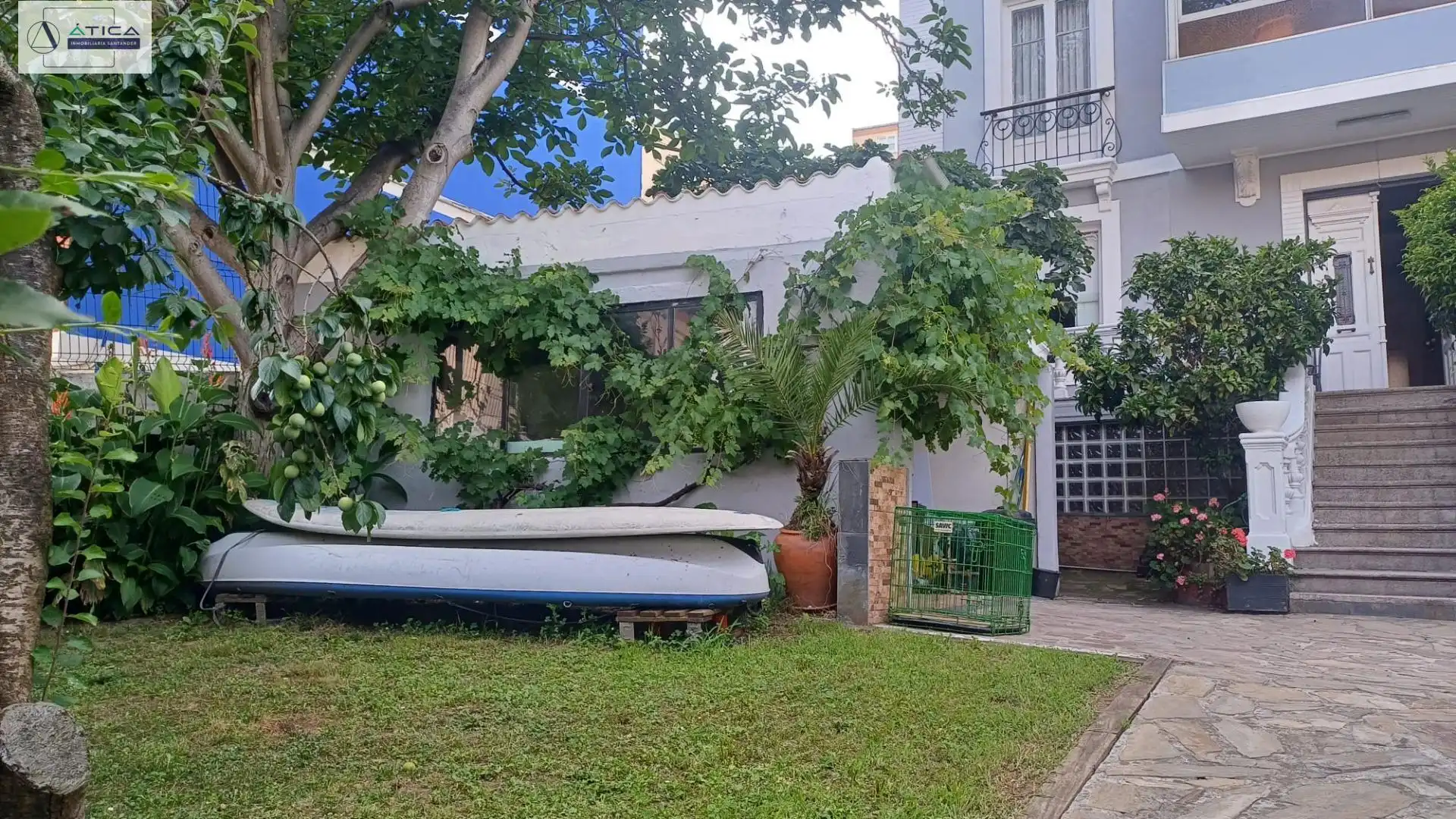 Houses for sale in Calle Antonio Mendoza, Numancia - San Fernando
