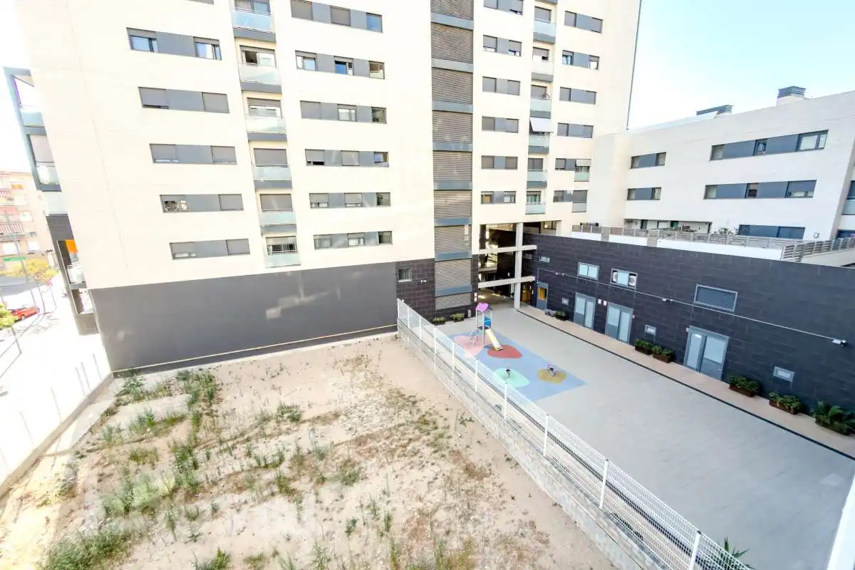 Pis amb terrassa en venda a Calle pi i margall ., imagen 28