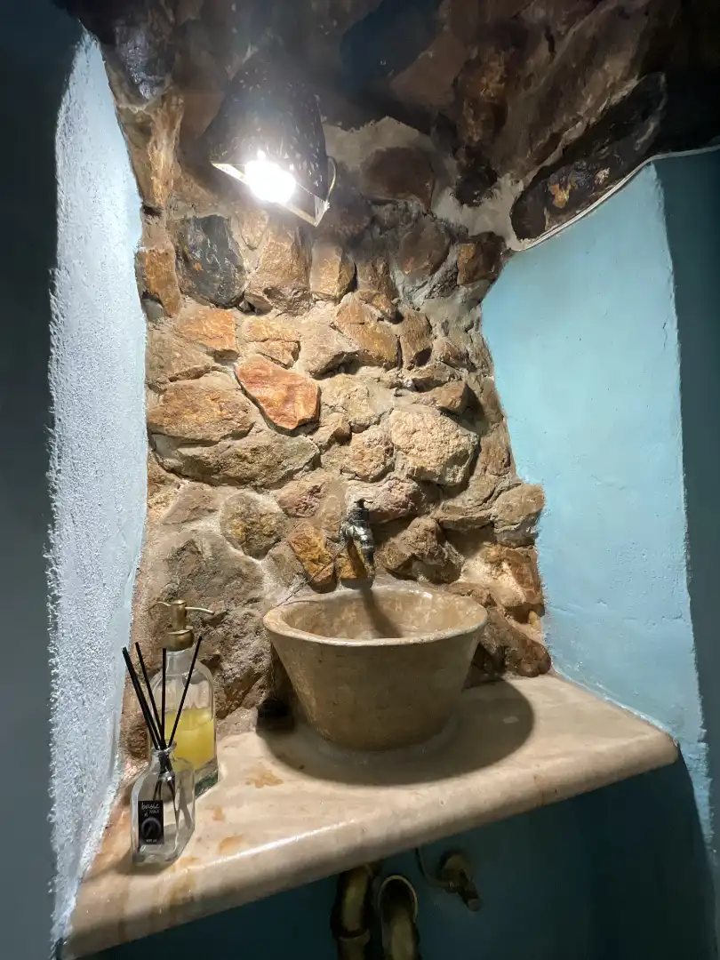 Bany de Casa adosada en venda en Monda amb Calefacció, Terrassa i Forn