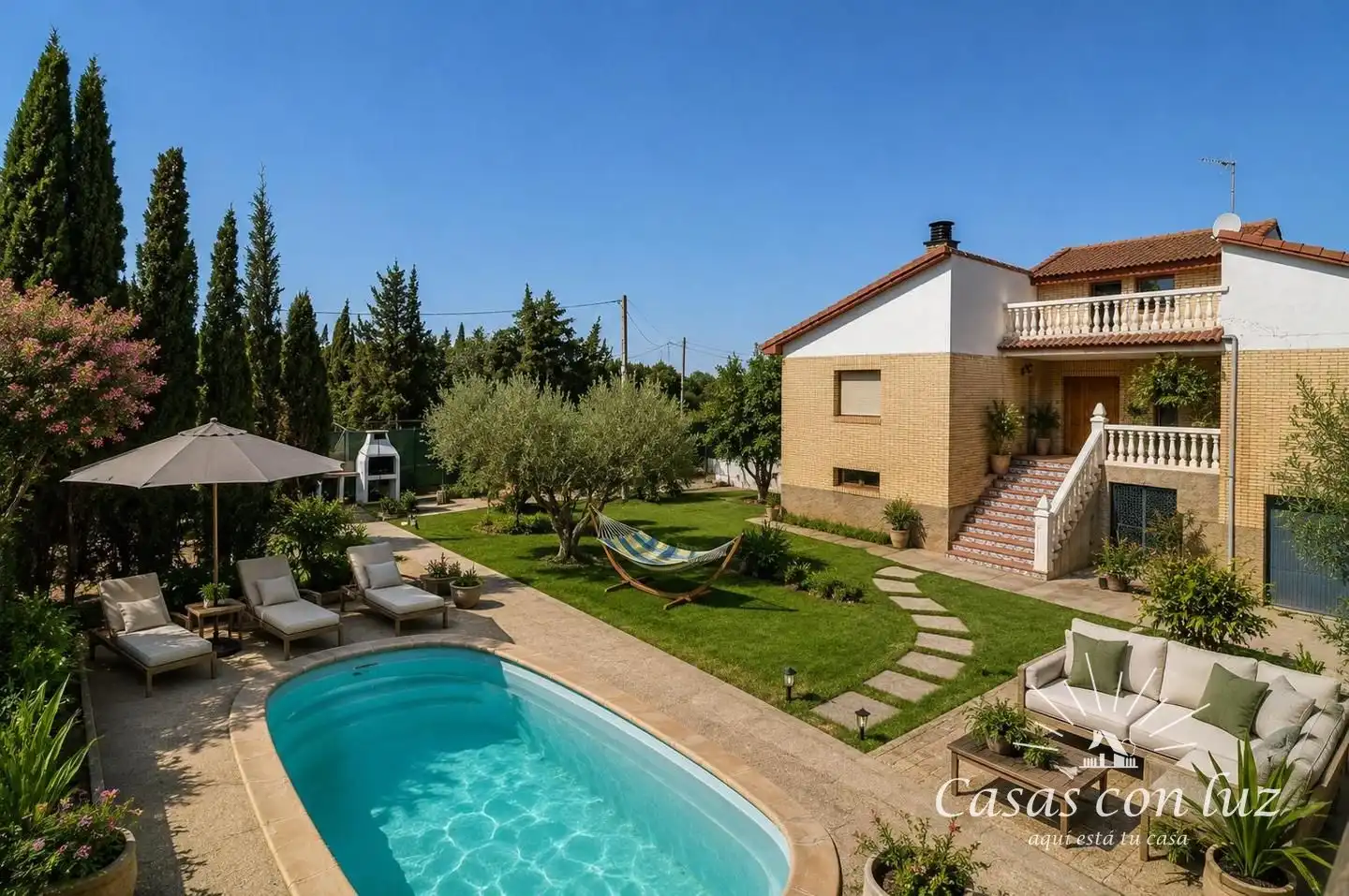 Piscina de Casa o chalet en venta en Zaragoza con Jardín privado, Trastero y Piscina