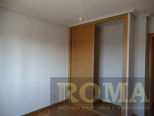 Dúplex con ascensor en venta en La Fuente de San Esteban, imagen 6