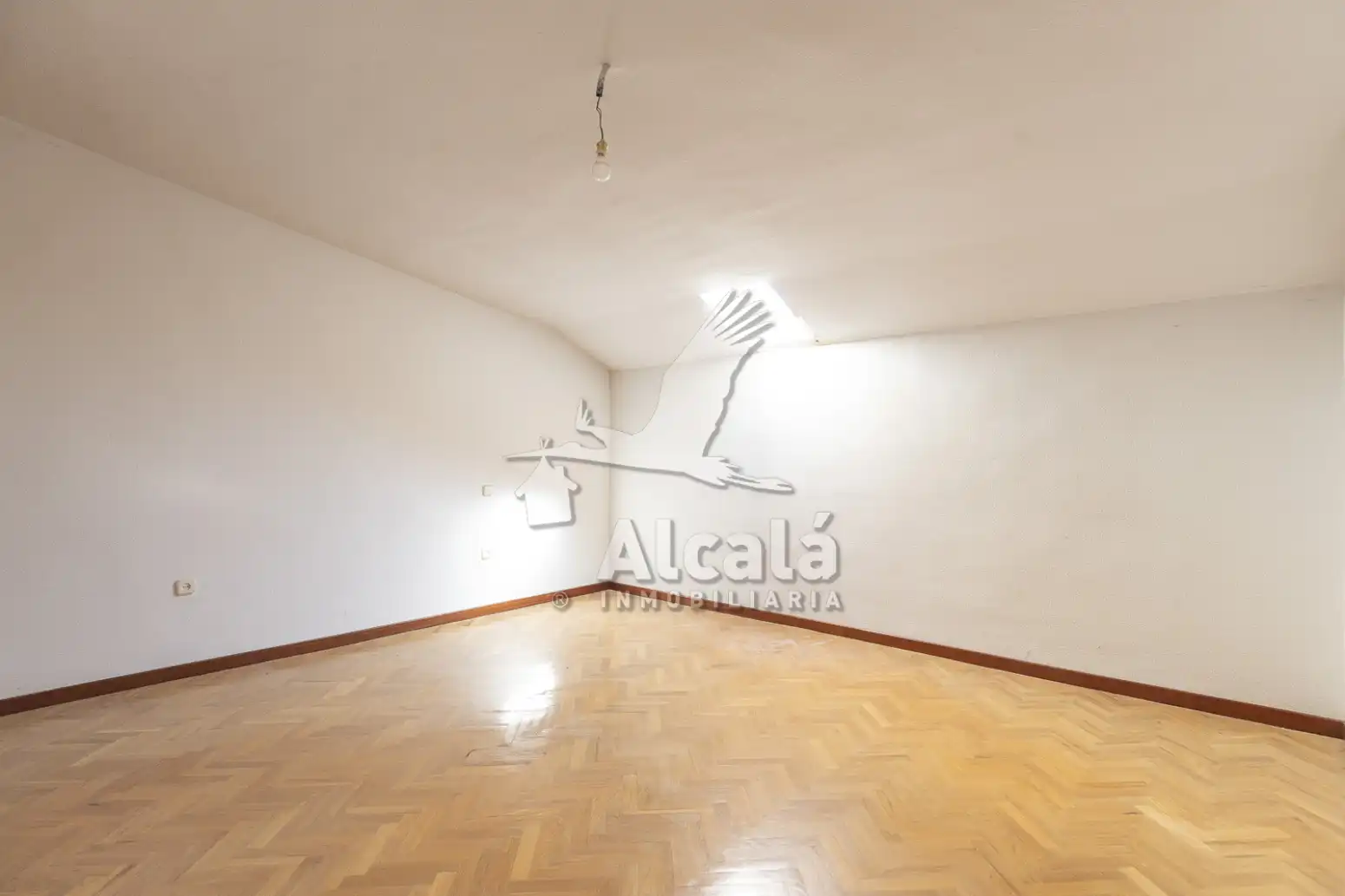 Casa adosada en venta en Villalbilla con Aire acondicionado, Calefacción y Parquet
