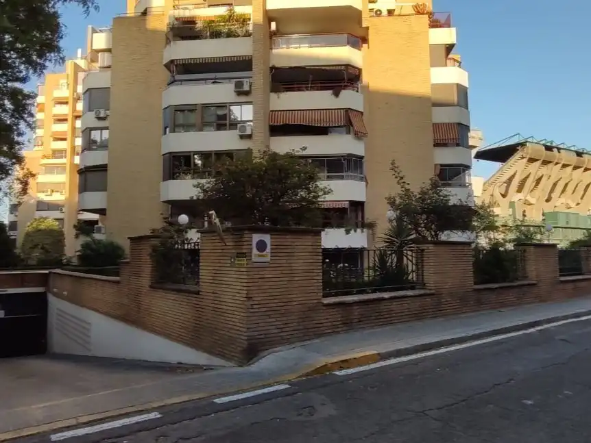 Außenansicht von Lagerraum zur Miete in Sevilla