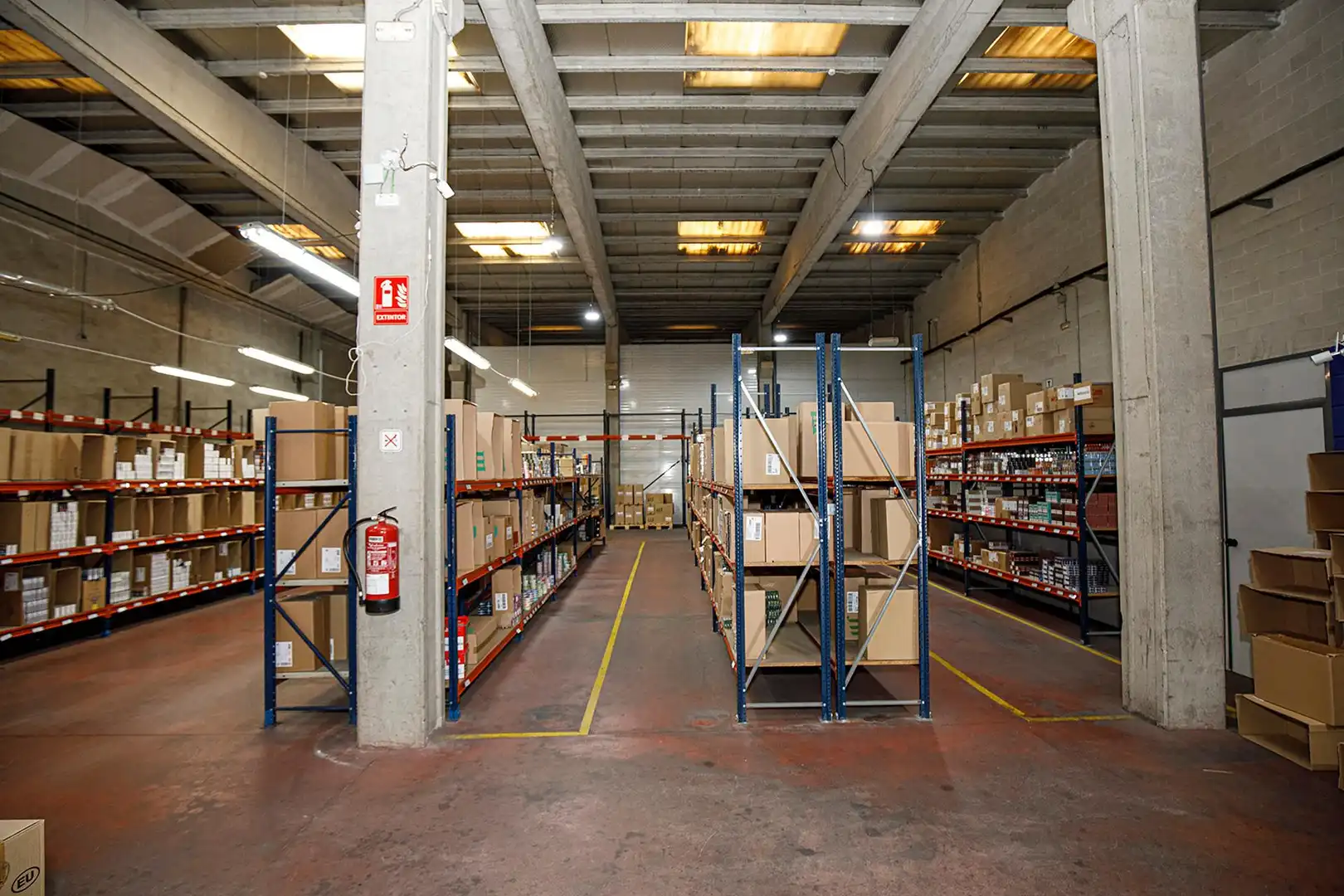 Nave industrial en venta en Celrà, Girona