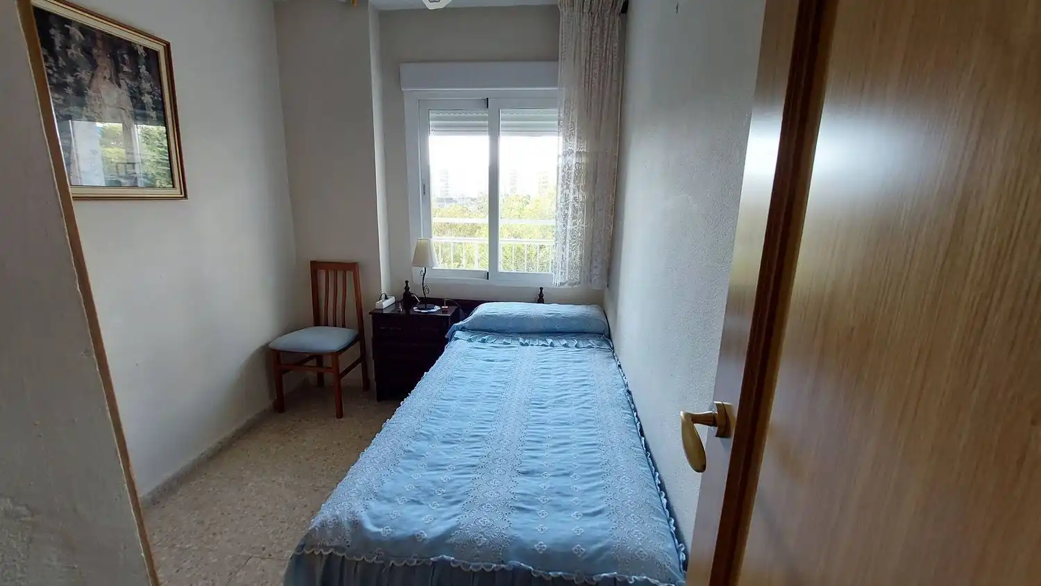 Habitación de Piso en venta en Alicante / Alacant con Aire acondicionado, Calefacción y Jardín privado