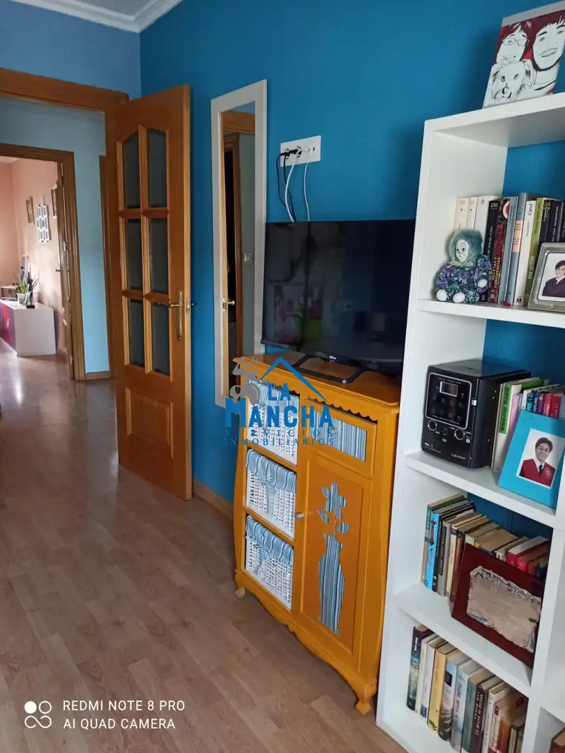 Sala d'estar de Pis en venda en Albacete amb Aire condicionat, Calefacció i Moblat