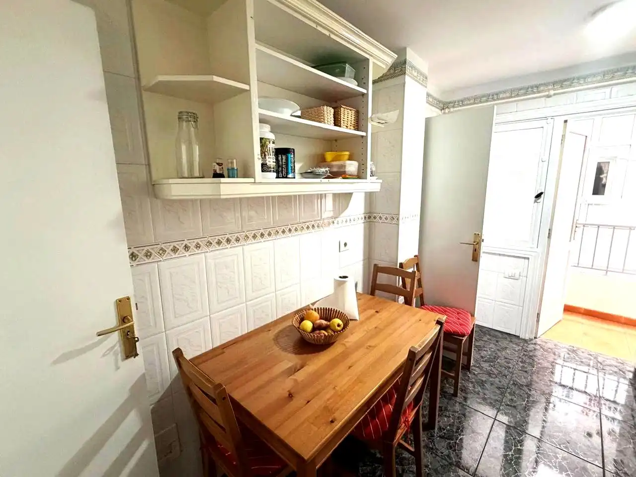 Küche von Wohnung zur Miete in Santa Cruz de Tenerife mit Balkon