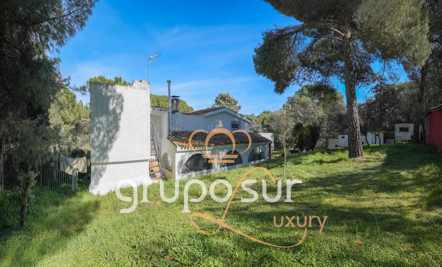 Houses for sale in Carretera Villanueva, 8, Puente Duero