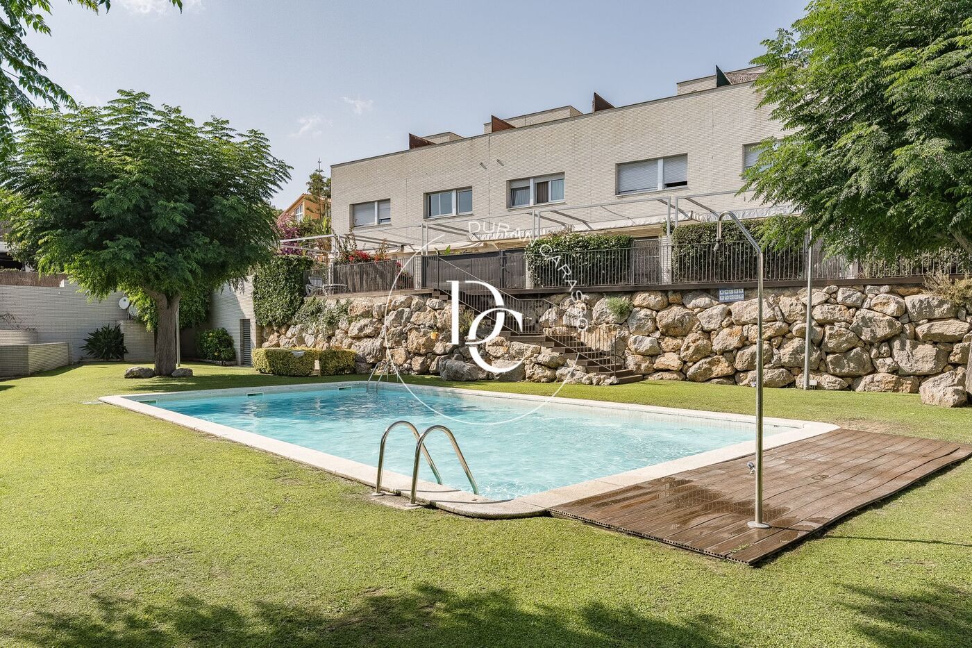 Piscina de Casa o xalet en venda en Sitges amb Aire condicionat, Calefacció i Jardí privat