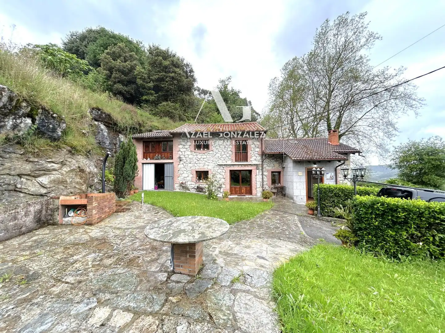 Exterior view of Houses for sale in San Vicente de la Barquera  with Heating, Private garden and Furnished