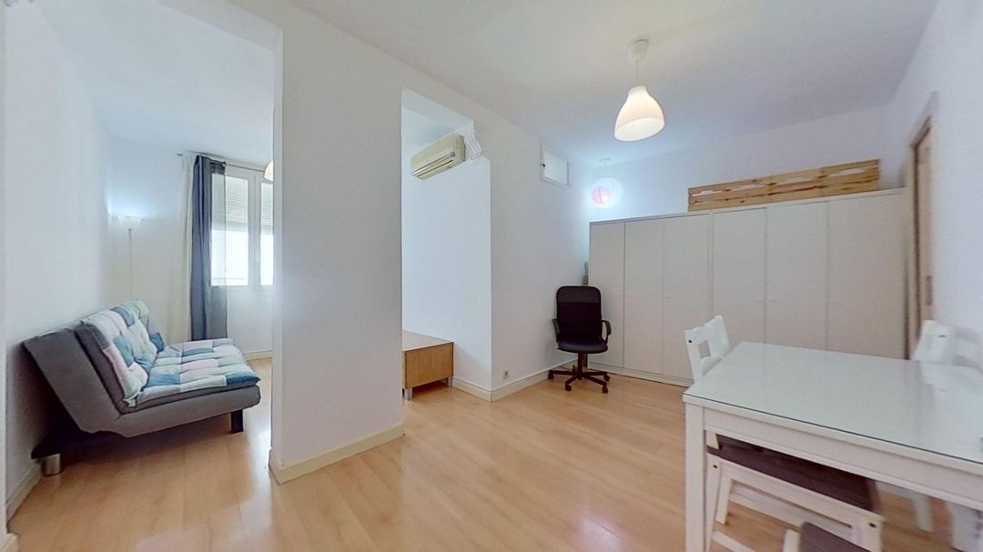 Schlafzimmer von Wohnungen zur Miete in  Madrid Capital mit Klimaanlage und Heizung