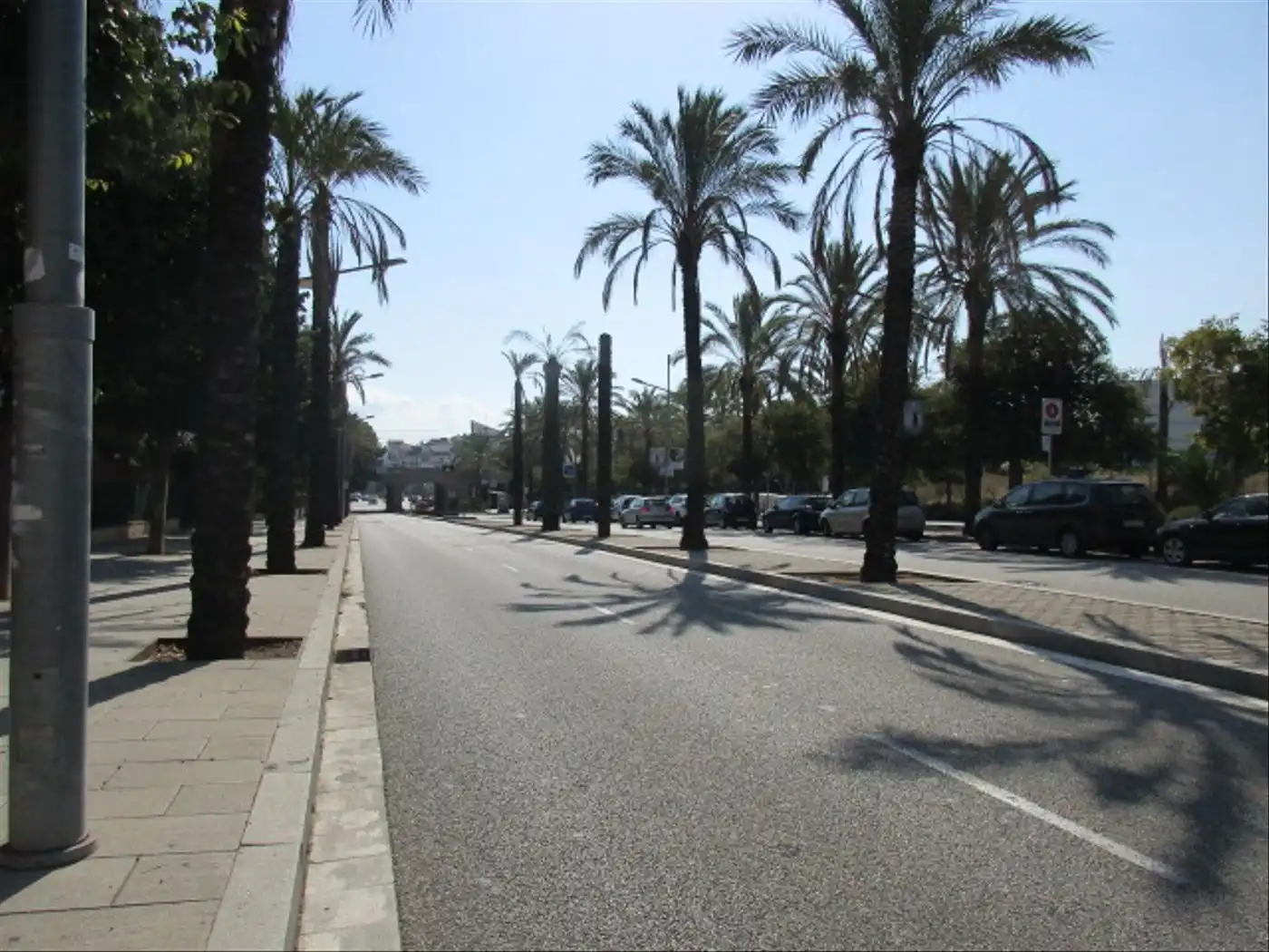 Außenansicht von Garage zum Verkauf in Sitges