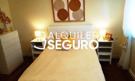 Photo 2 of Flat to rent in Portal del Rey , Ensanche, Vitoria - Gasteiz