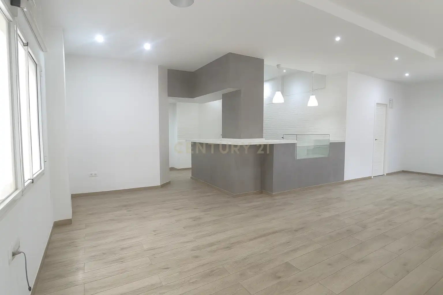 Local en venta en Cáceres con Aire acondicionado