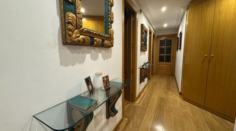 Foto 4 de Piso en venta en Castell de Solterra, Montilivi, Girona