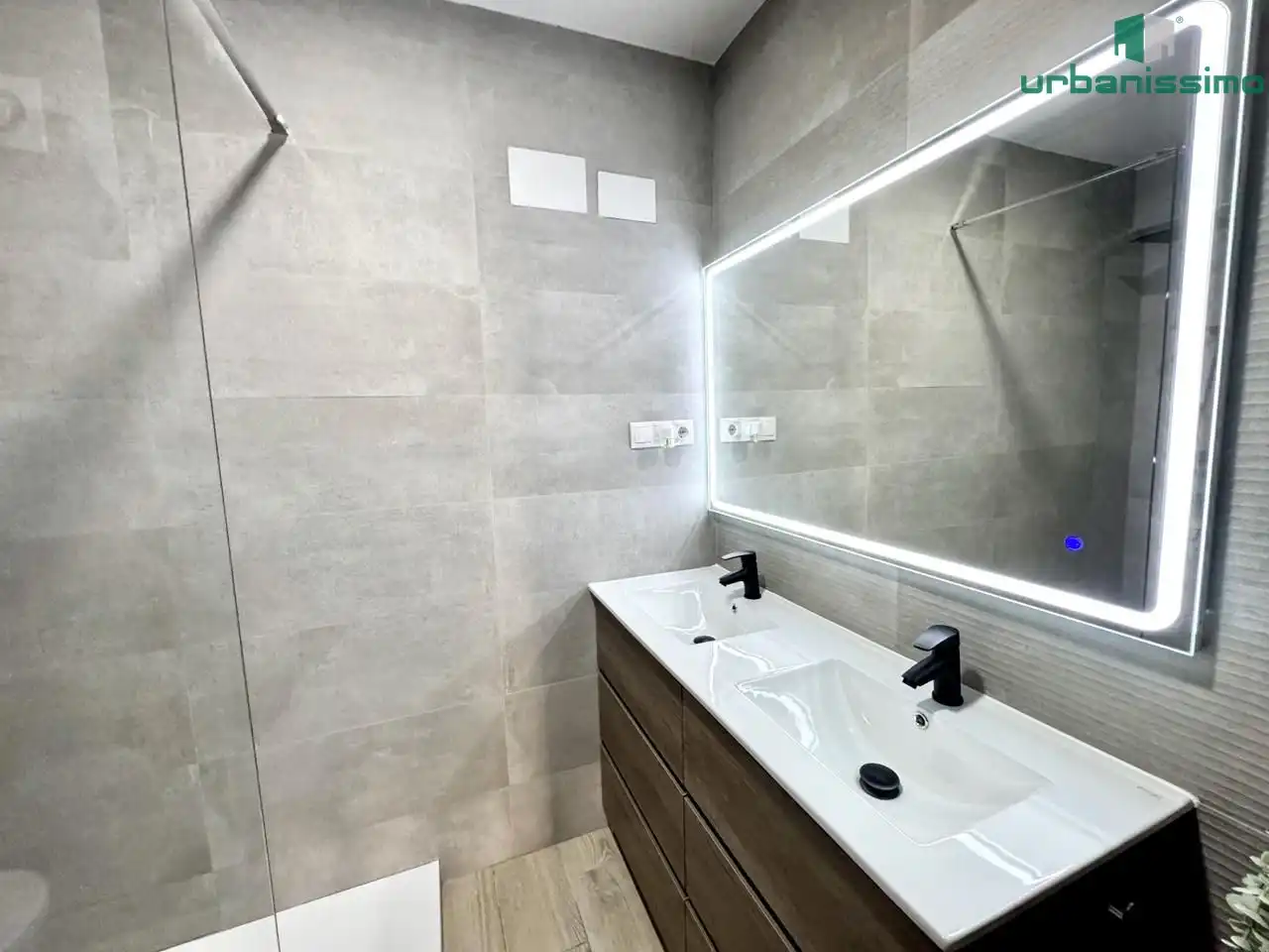 Lofts for rent in Del Cerro Del Águila, Polígono Industrial Sur