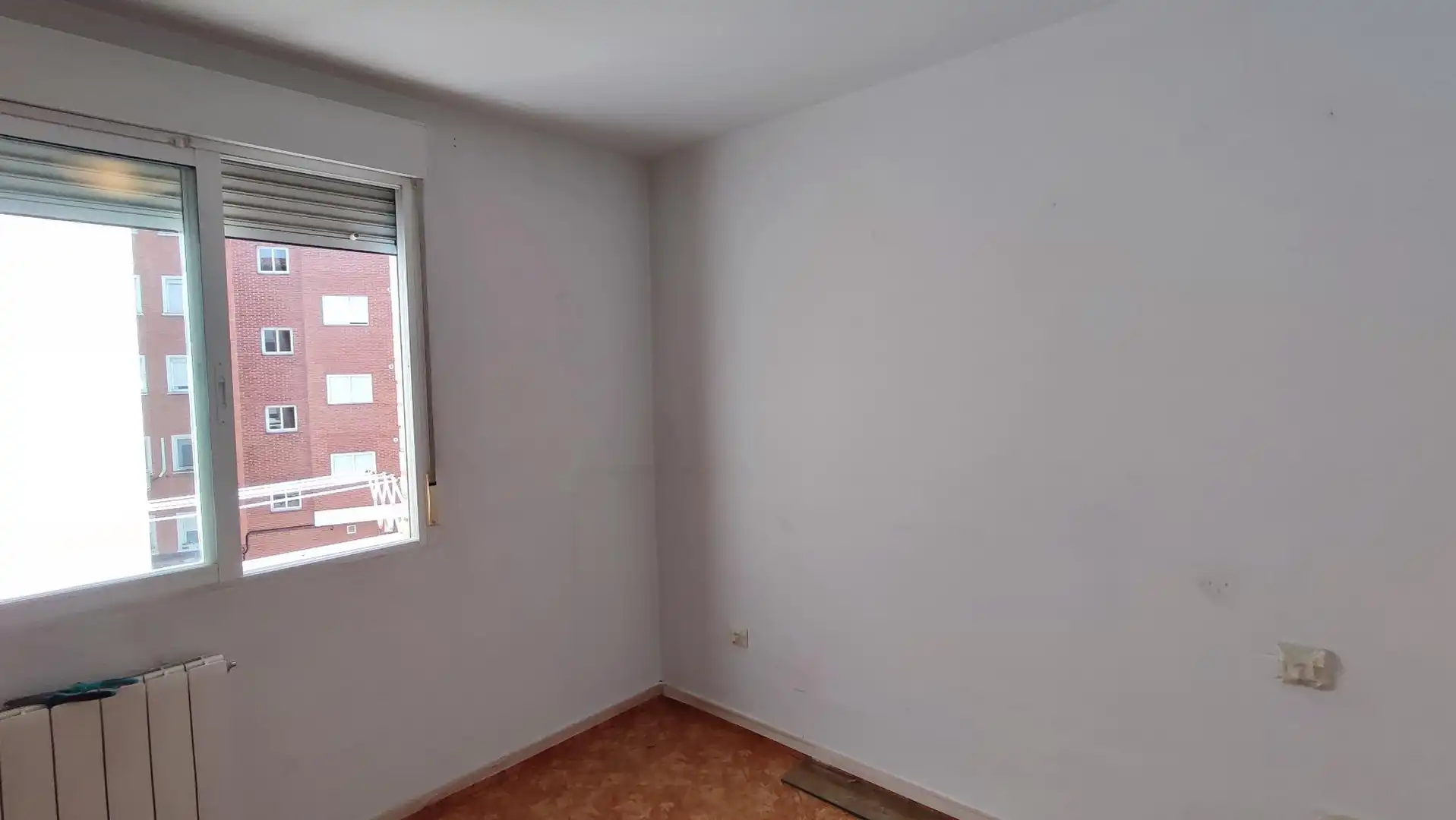 Bedroom of Flat for sale in Zaragoza  with Heating