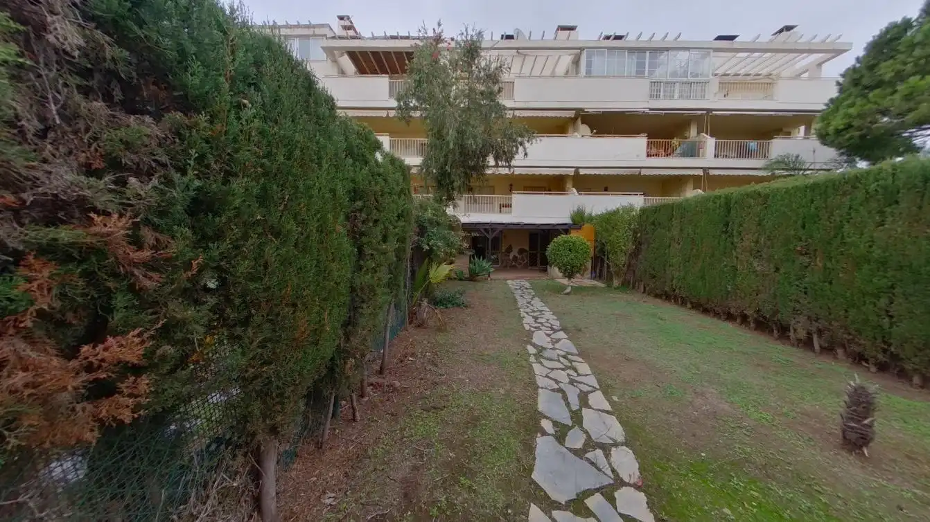 Home with garden for sale in Calahonda, imagen 25
