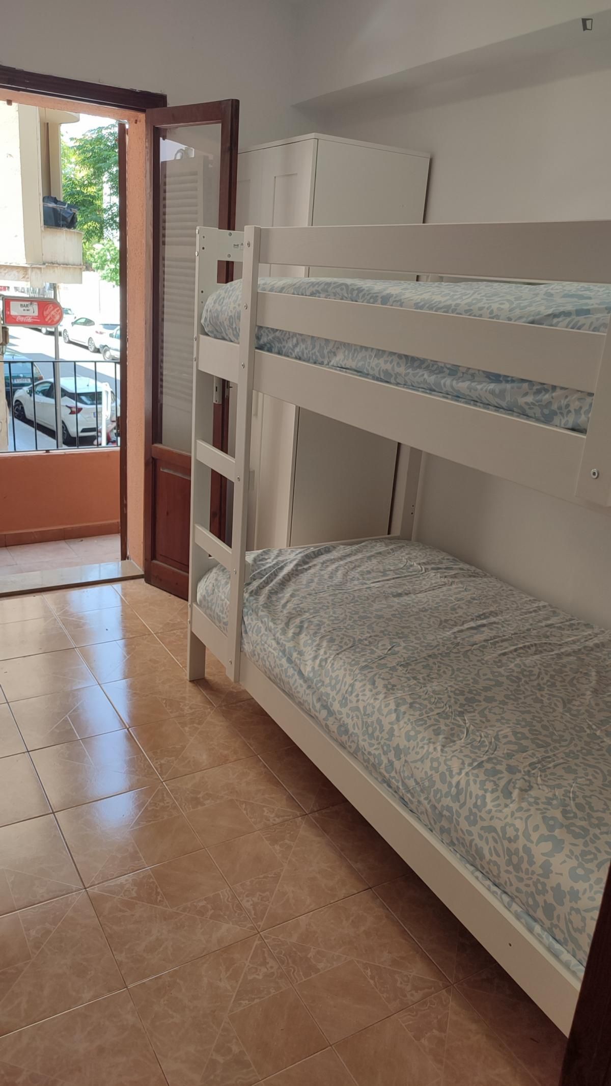 Dormitori de Apartament de lloguer en  Palma de Mallorca amb Aire condicionat, Moblat i Forn