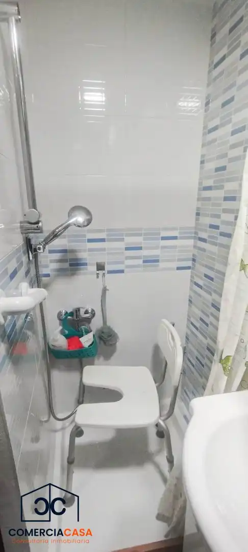 Bathroom of Houses for sale in Granada  with Terrace and Storage room