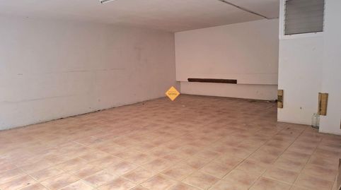Local Comercial en Venta en Burjassot !!!!!!!!  Oportunidad Única con Vado