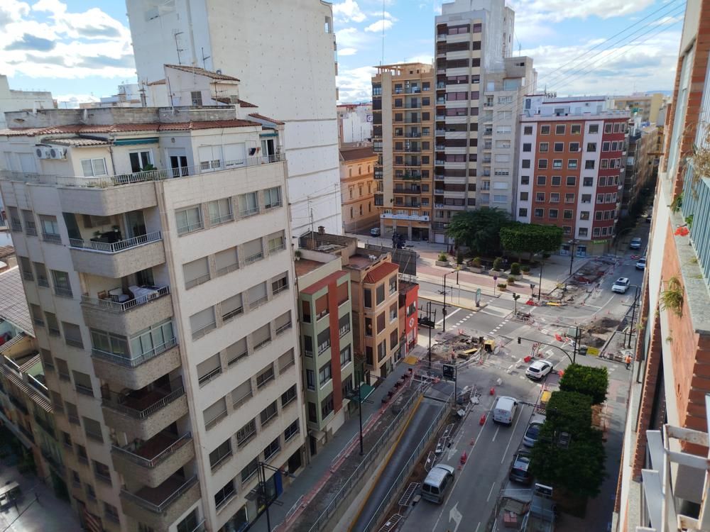 Vista exterior de Pis en venda en Castellón de la Plana / Castelló de la Plana amb Calefacció i Balcó