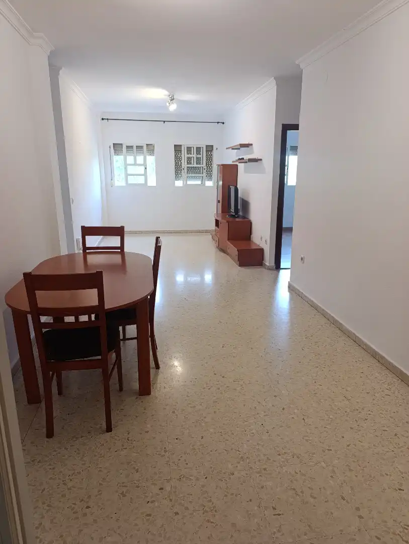 Sala d'estar de Pis en venda en Jerez de la Frontera amb Forn