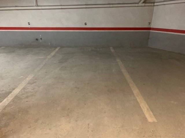 Garaje en Venta en Carrer Doctor Castells en Alcarràs