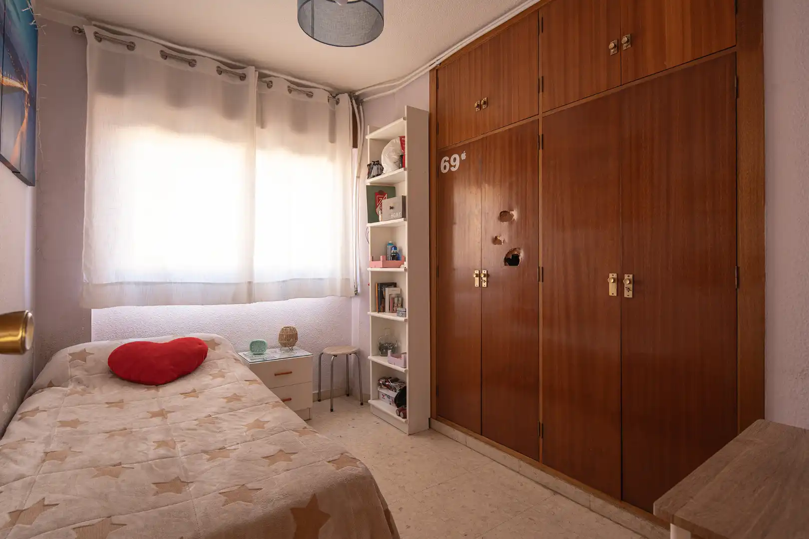 Habitación de Casa adosada en venta en Huétor Vega con Aire acondicionado, Terraza y Amueblado