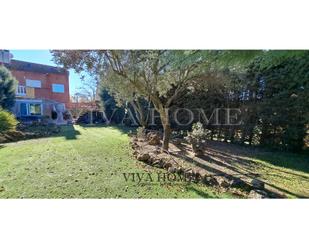 Casa o xalet en venda en Rivas-Vaciamadrid amb Jardí privat, Terrassa i Piscina