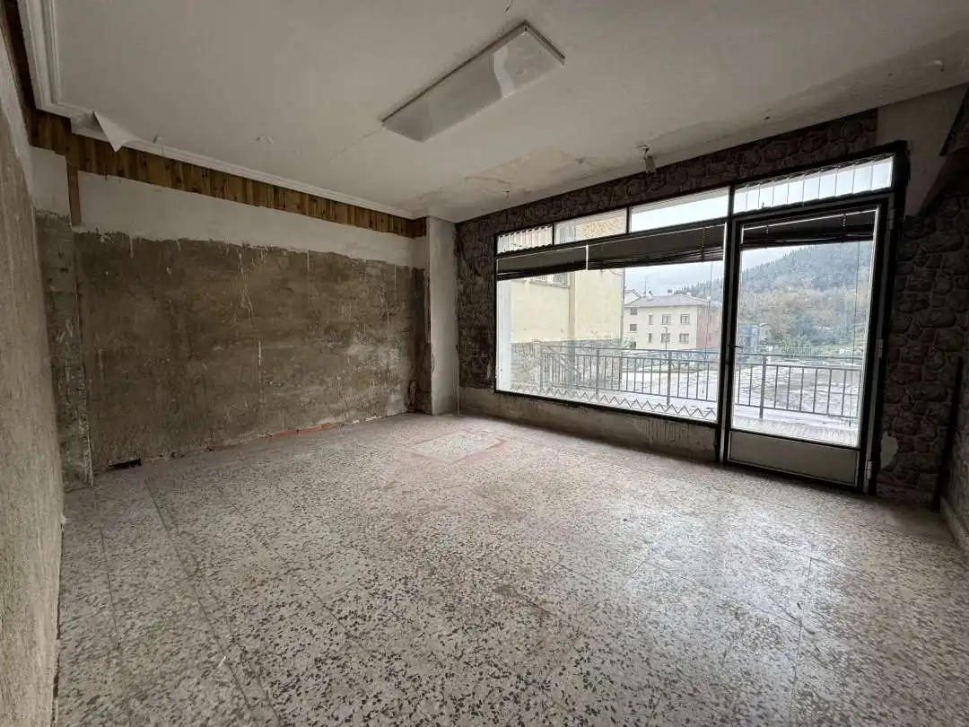 Local comercial en venta en Legazpi, imagen 3