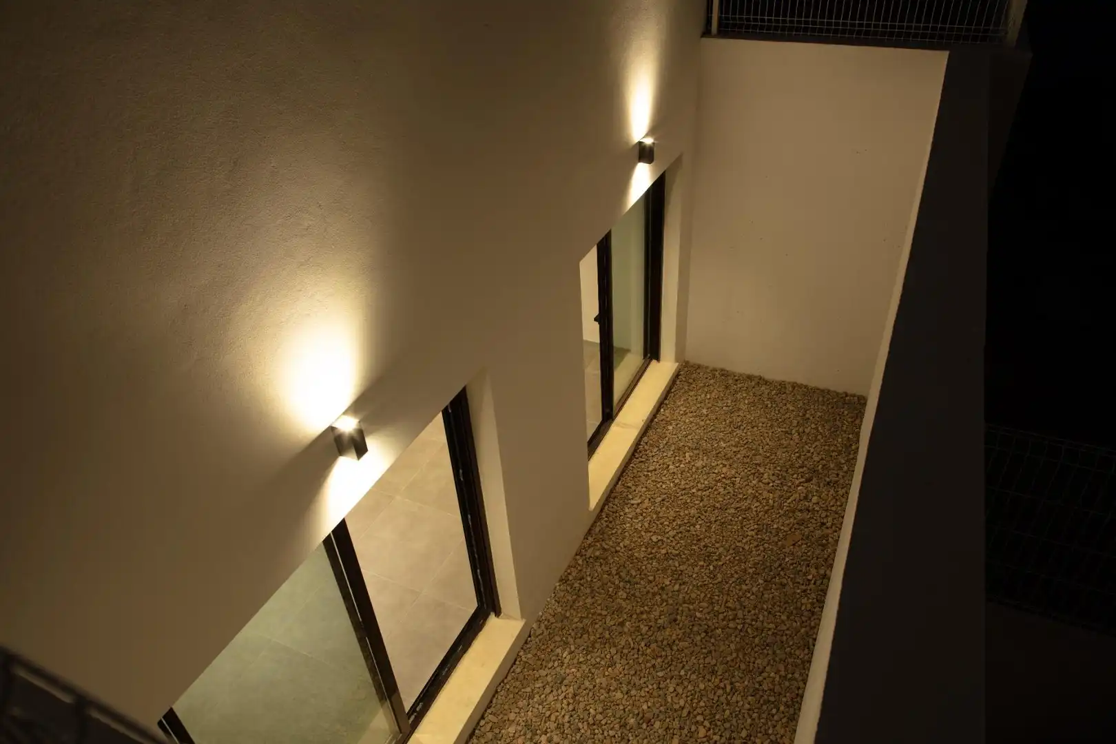 Casa adosada de alquiler en Rocafort con Aire acondicionado, Calefacción y Jardín privado