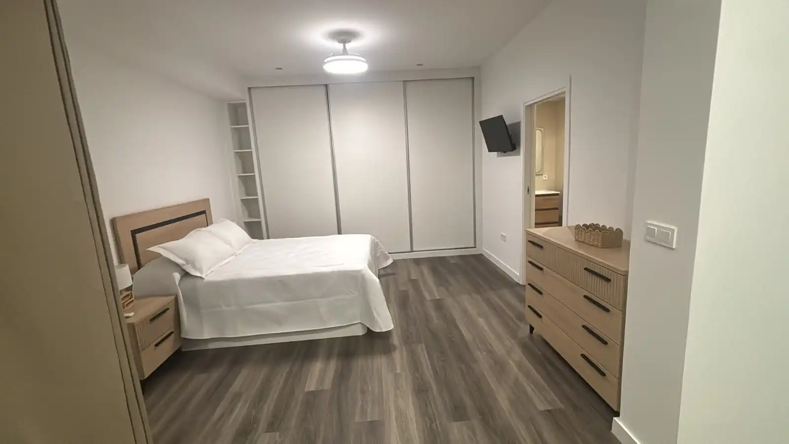 Bedroom of Flat for rent in Córdoba  with Air Conditioner, Heating and Furnished