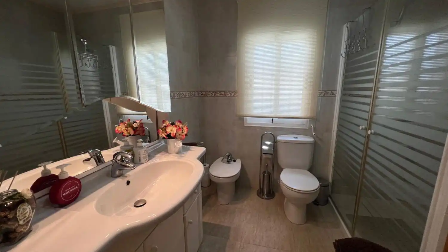 Badezimmer von Haus oder Chalet zum Verkauf in Canet d'En Berenguer mit Klimaanlage, Heizung und Privatgarten